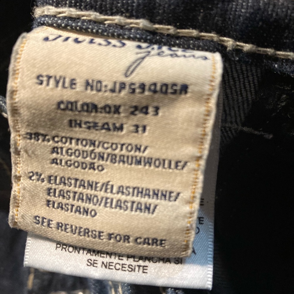 Miss Me Jeans. Almost New View 4